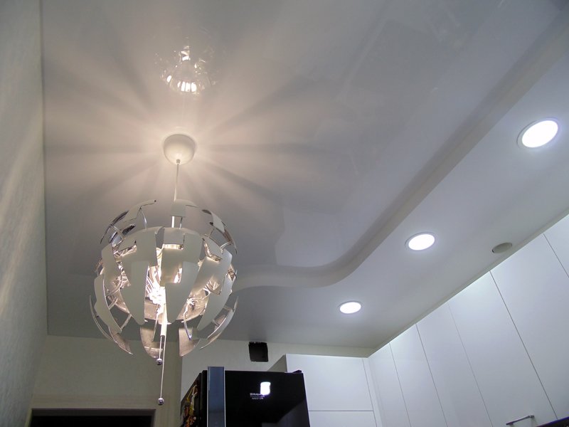 Потолки на кухне